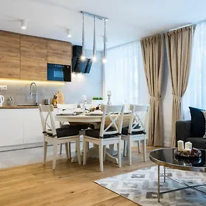 https://apartament-przy-krupowkach-zakopane-34-500.zakopanehotels.org