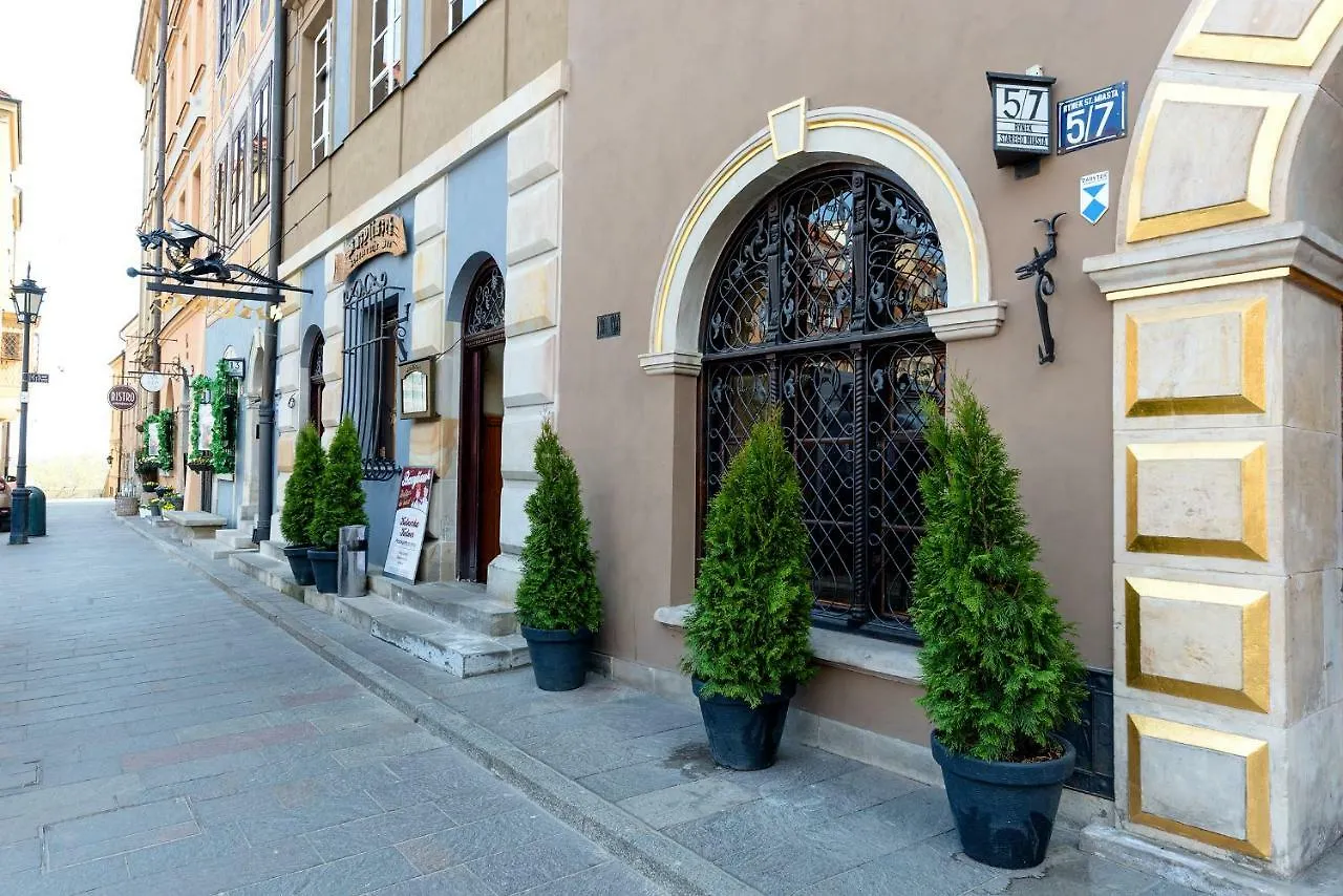 Old Town Home Varsó Apartman